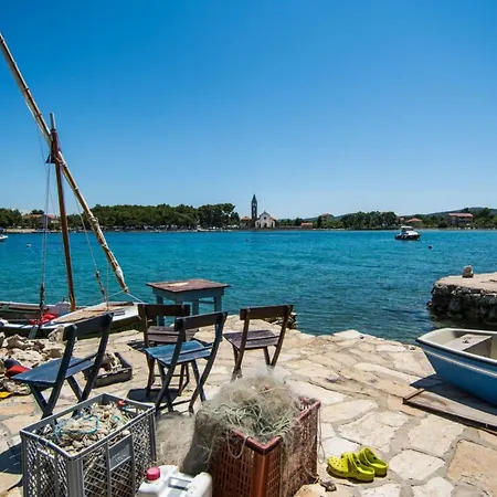 Mama Roza Mit Blick Auf Wasser By Interhome Apartman *