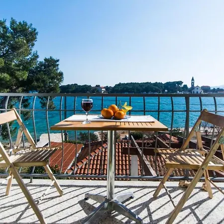 Apartmán Mama Roza Mit Blick Auf Wasser By Interhome