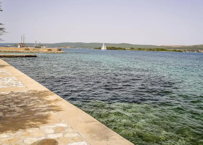 Апартаменты Mama Roza Mit Blick Auf Wasser By Interhome *